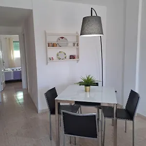 https://casa-maya-1.in-canary-islands.com