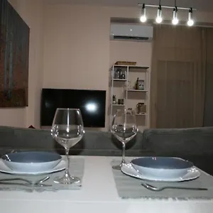 https://alan-apartments.hotels-in-tirana.com