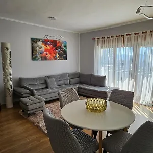 Appartamento Sky Dwelling, Tirana